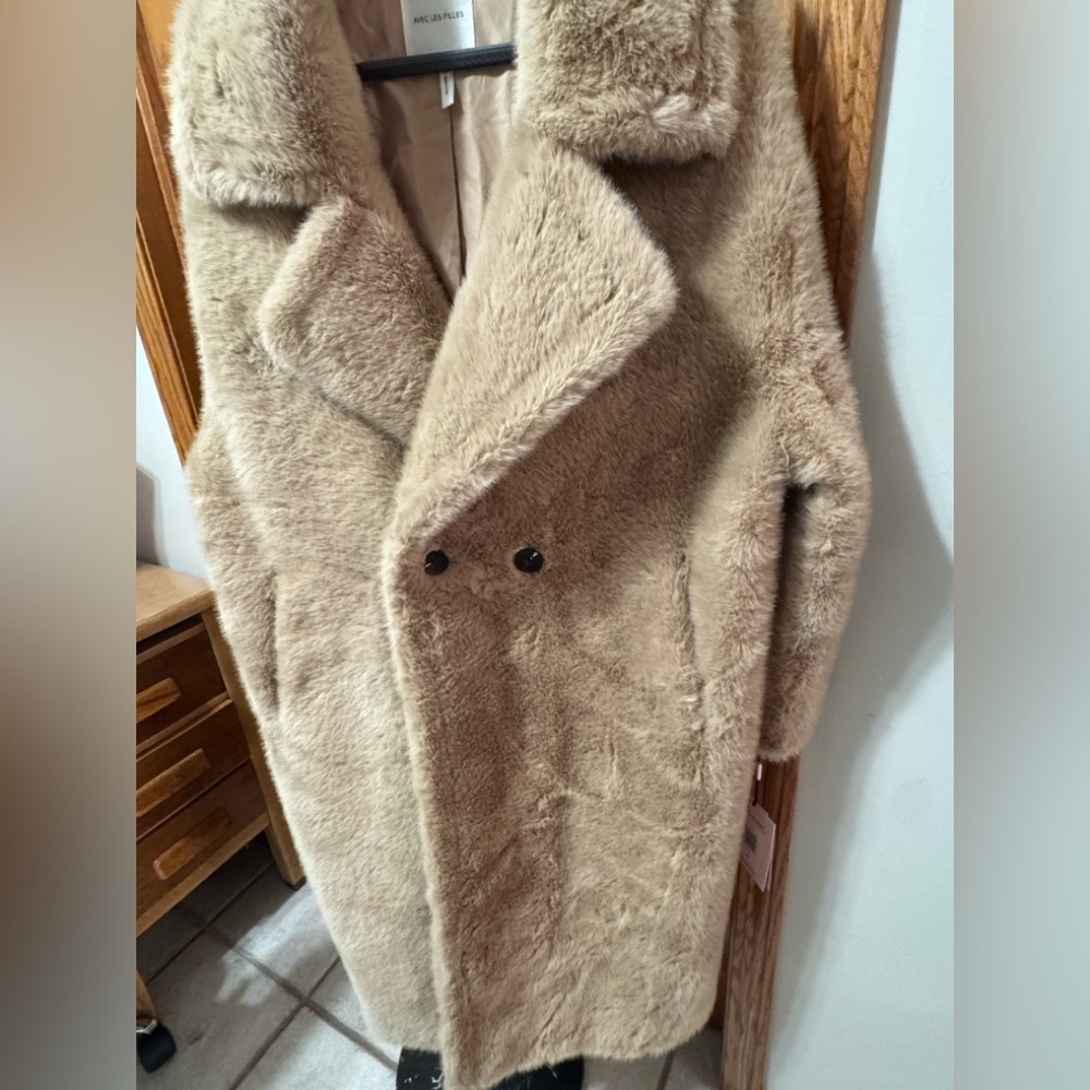 Avec Les Filles Luxurious Tan Faux Fur Coat NWT Size Large- Walker Coat - Picture 3 of 16